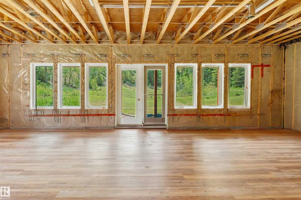 53309 A 65 Range, Gainford, AB - Indoor Photo Showing Other Room