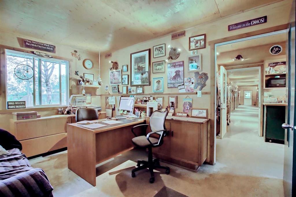 53309 A 65 Range, Gainford, AB - Indoor Photo Showing Office