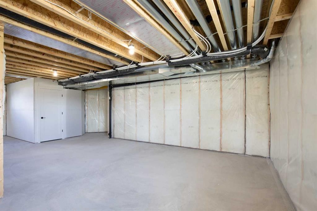 32 Sunrise Crescent North, Three Hills, AB - Indoor Photo Showing Basement