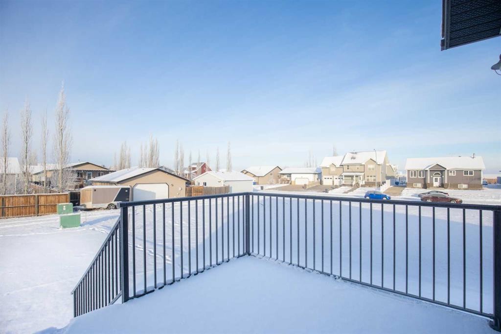 32 Sunrise Crescent North, Three Hills, AB - Outdoor