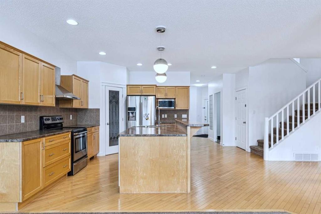 174 Brightonstone Landing Se, Calgary, AB - Indoor Photo Showing Kitchen With Stainless Steel Kitchen