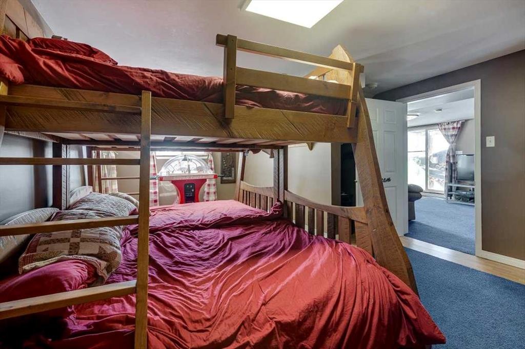 217-36078 Range Road 245 A, Rural Red Deer County, AB - Indoor Photo Showing Bedroom