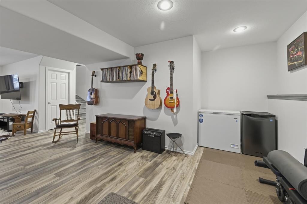 30 Fulmar Close, Sylvan Lake, AB - Indoor