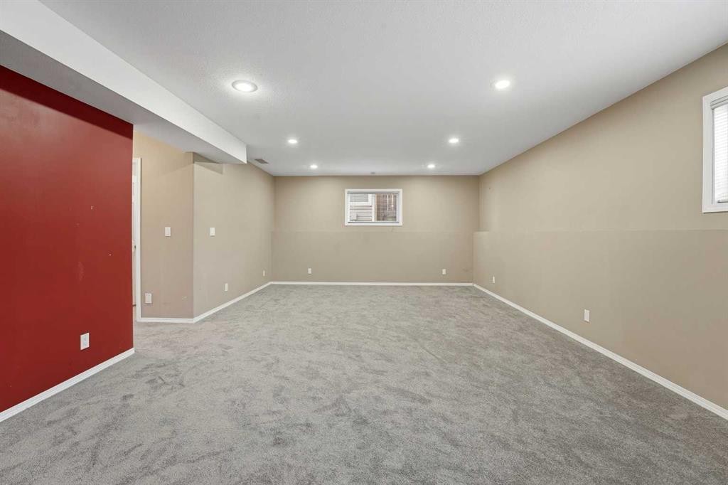 36 Ibbotson Close, Red Deer, AB - Indoor