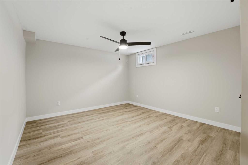 82 Bruns Crescent, Lacombe, AB - Indoor Photo Showing Other Room