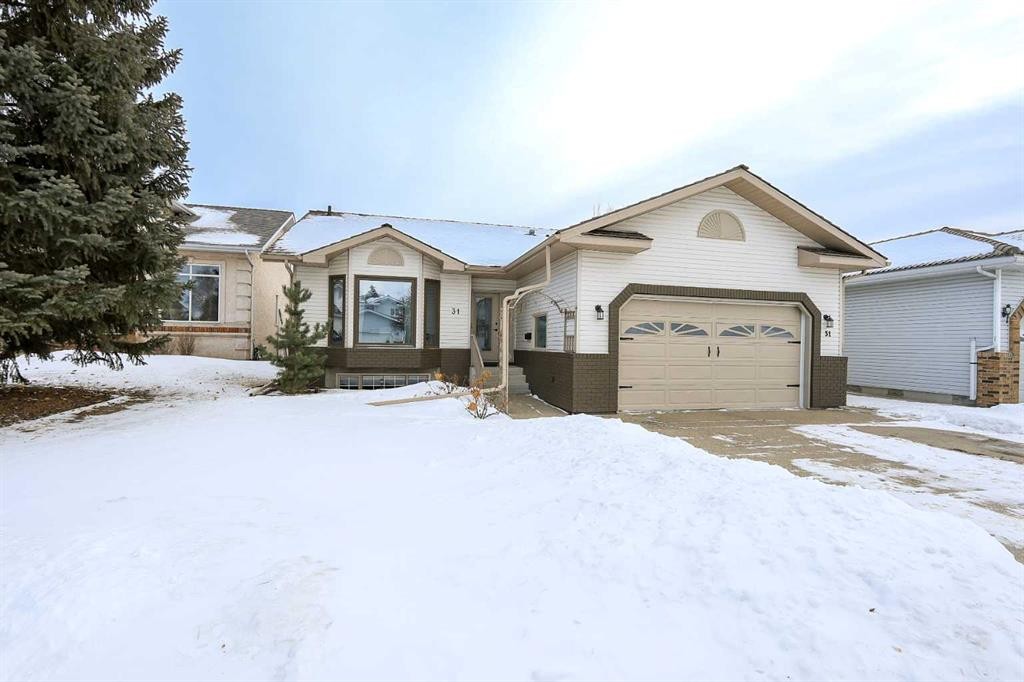 31 Armitage Close, Red Deer, AB - Outdoor With Facade
