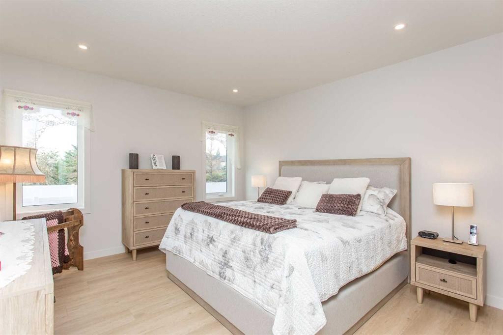 12 Emmett Crescent, Red Deer, AB - Indoor Photo Showing Bedroom