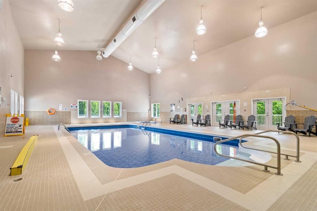 160A-10042 Township Road 422, Rural Ponoka County, AB - Indoor Photo Showing Other Room With In Ground Pool