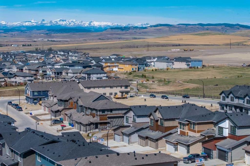 87 Heritage Manor, Cochrane, AB - Outdoor With View