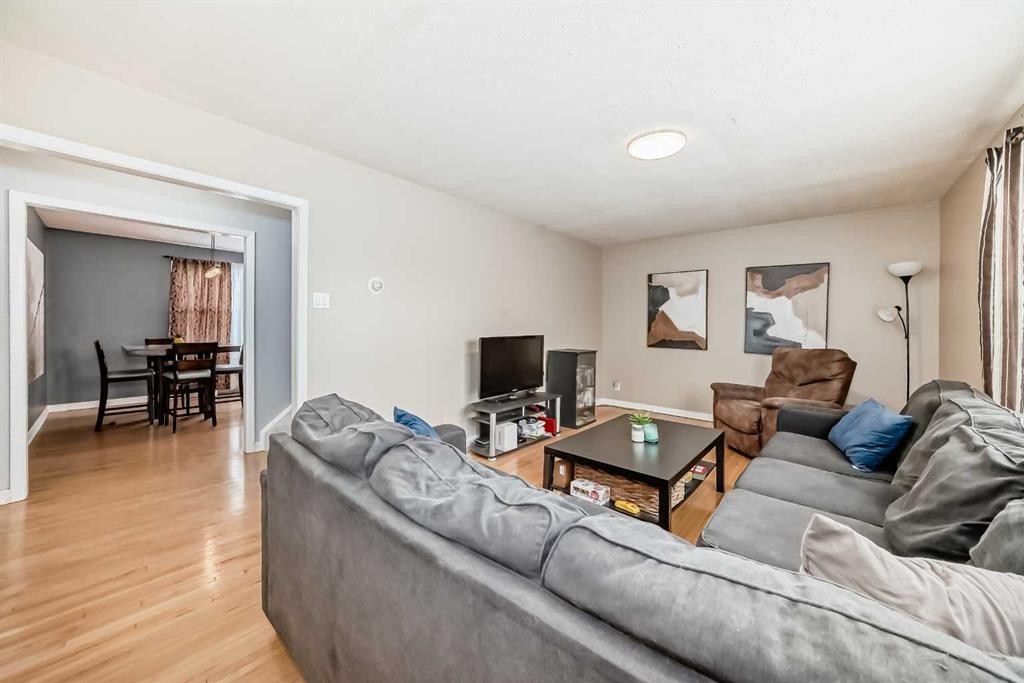 49 Poplar Crescent, Springbrook, AB