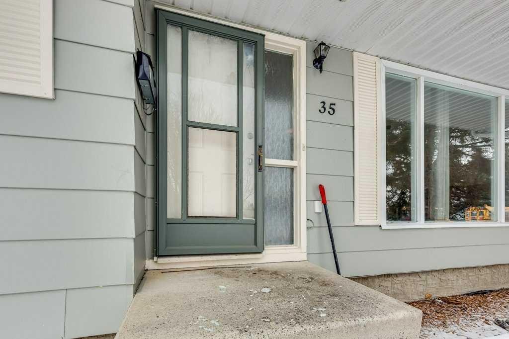 35 Ayers Avenue, Red Deer, AB - Outdoor With Exterior