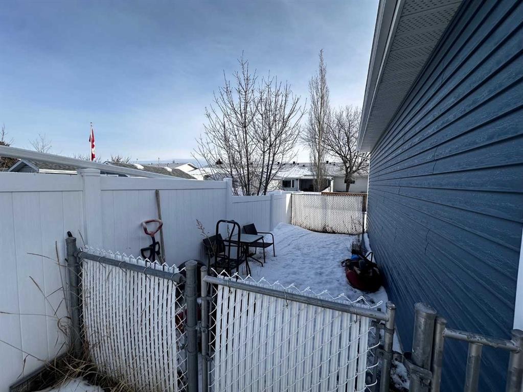202 Ebert Close, Red Deer, AB - Outdoor