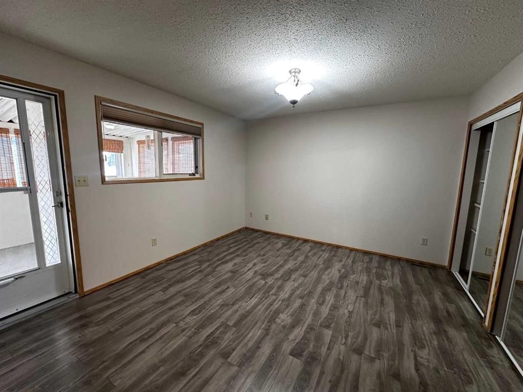 202 Ebert Close, Red Deer, AB - Indoor Photo Showing Other Room