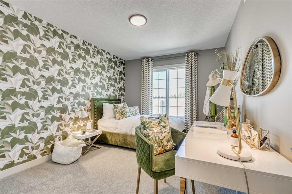 55 Bridgeport Circle, Chestermere, AB - Indoor Photo Showing Bedroom