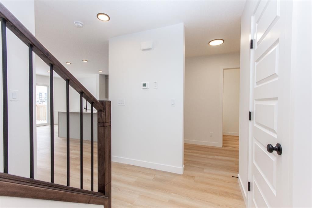 12 Trinity Street, Lacombe, AB - Indoor Photo Showing Other Room