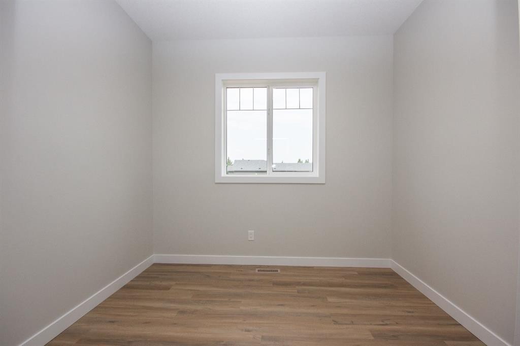 37 Terra Close, Red Deer, AB - Indoor Photo Showing Other Room
