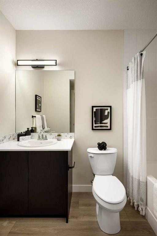 17 Amblefield View Nw, Calgary, AB - Indoor Photo Showing Bathroom