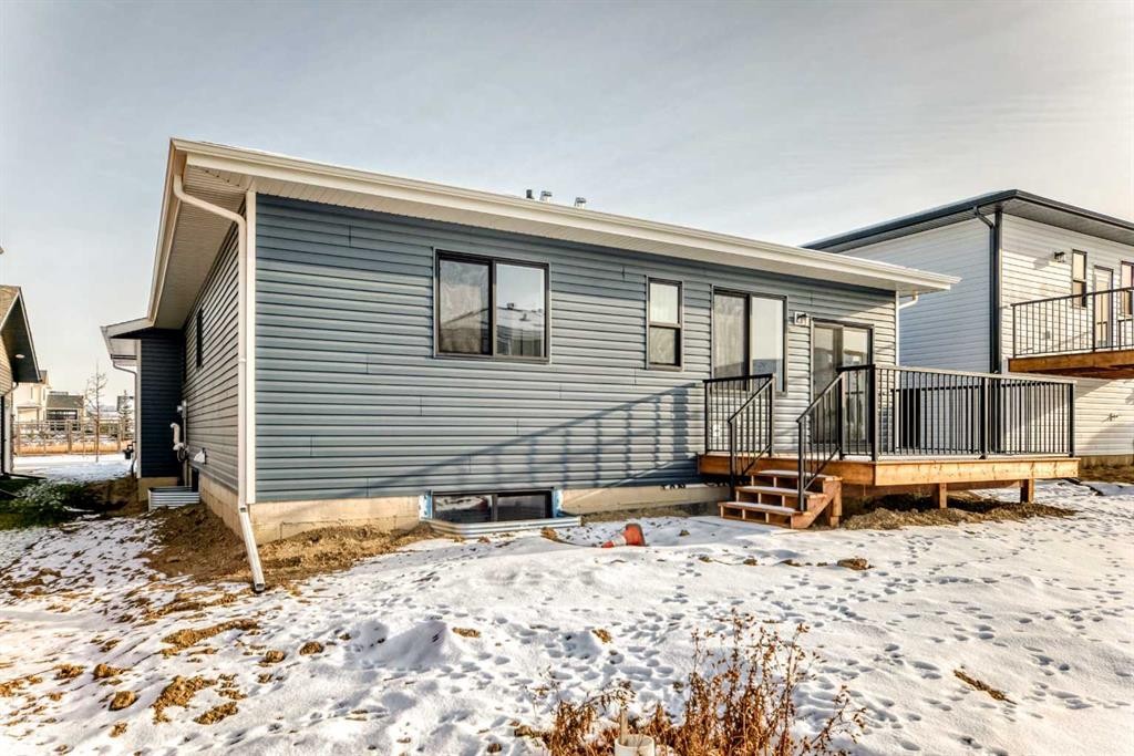 22 Tagish Avenue, Red Deer, AB - Outdoor