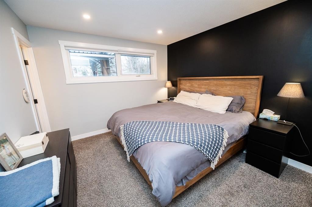 15 Malcolm Crescent, Red Deer, AB - Indoor Photo Showing Bedroom