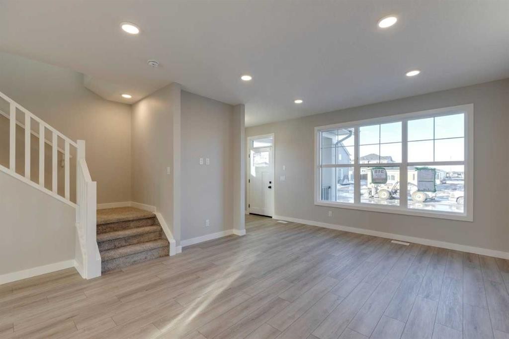 315 Fireside Drive, Cochrane, AB - Indoor Photo Showing Other Room