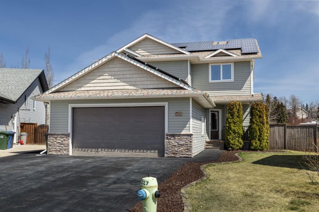 4828 55 Boulevard Close, Innisfail, AB - Outdoor