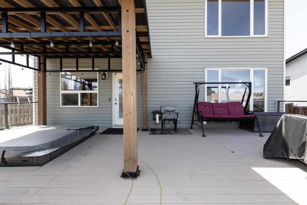 4828 55 Boulevard Close, Innisfail, AB - Outdoor With Deck Patio Veranda With Exterior