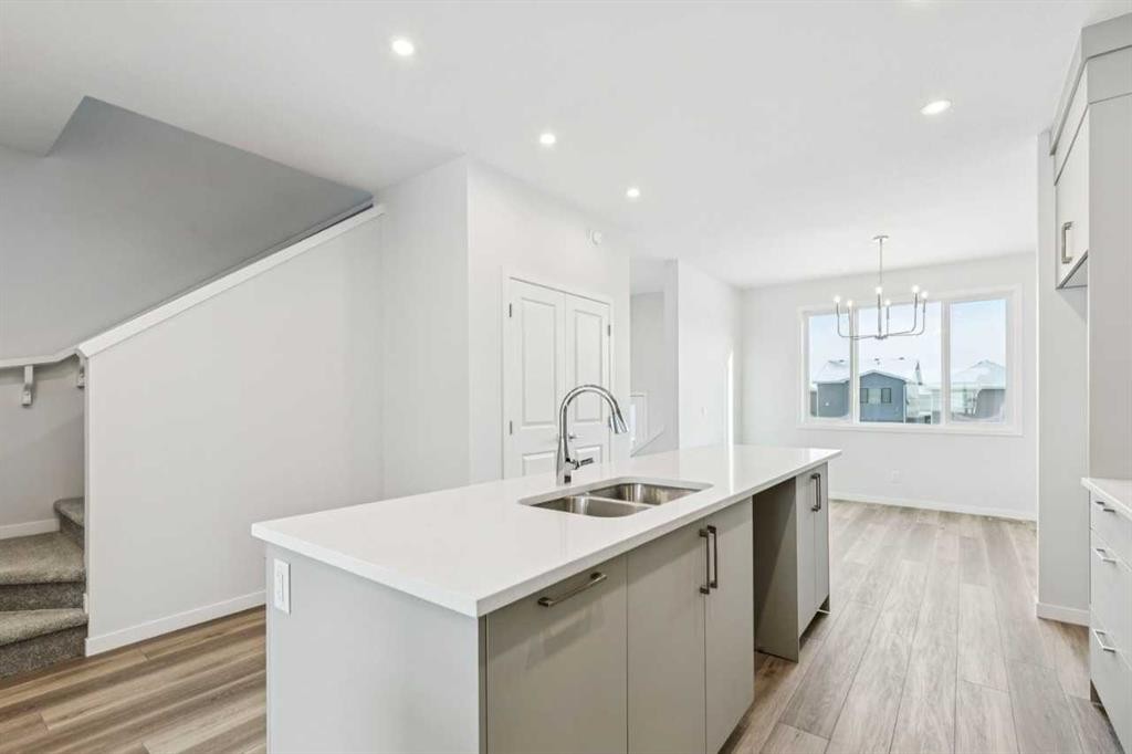 335 Herron Landing Ne, Calgary, AB - Indoor Photo Showing Kitchen With Double Sink With Upgraded Kitchen