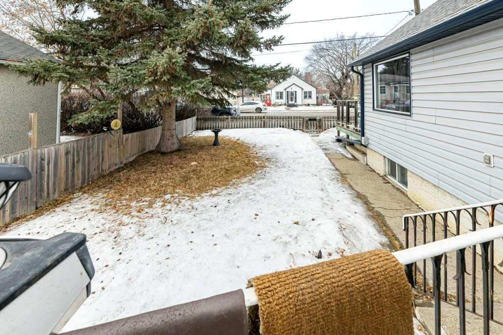 3629 51 Avenue, Red Deer, AB - Outdoor With Exterior