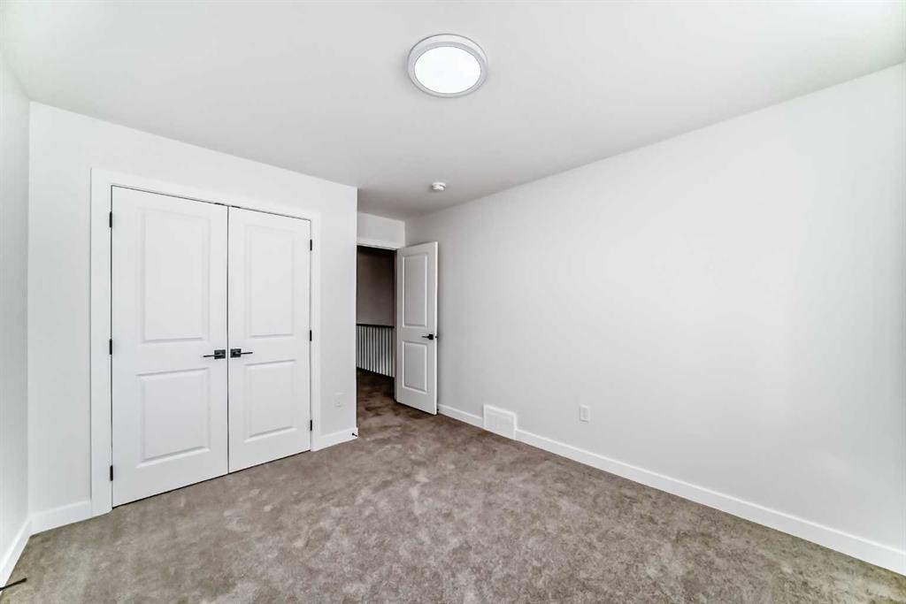 19 Lavelle Close, Red Deer, AB - Indoor Photo Showing Other Room