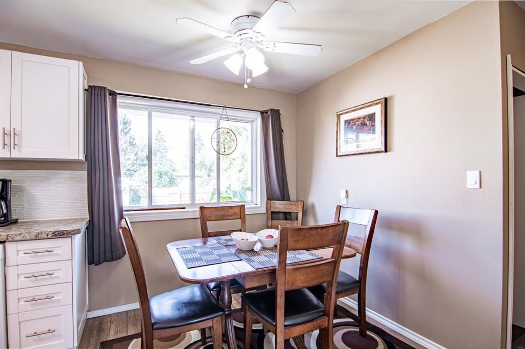 5914 56 Avenue, Red Deer, AB - Indoor Photo Showing Dining Room