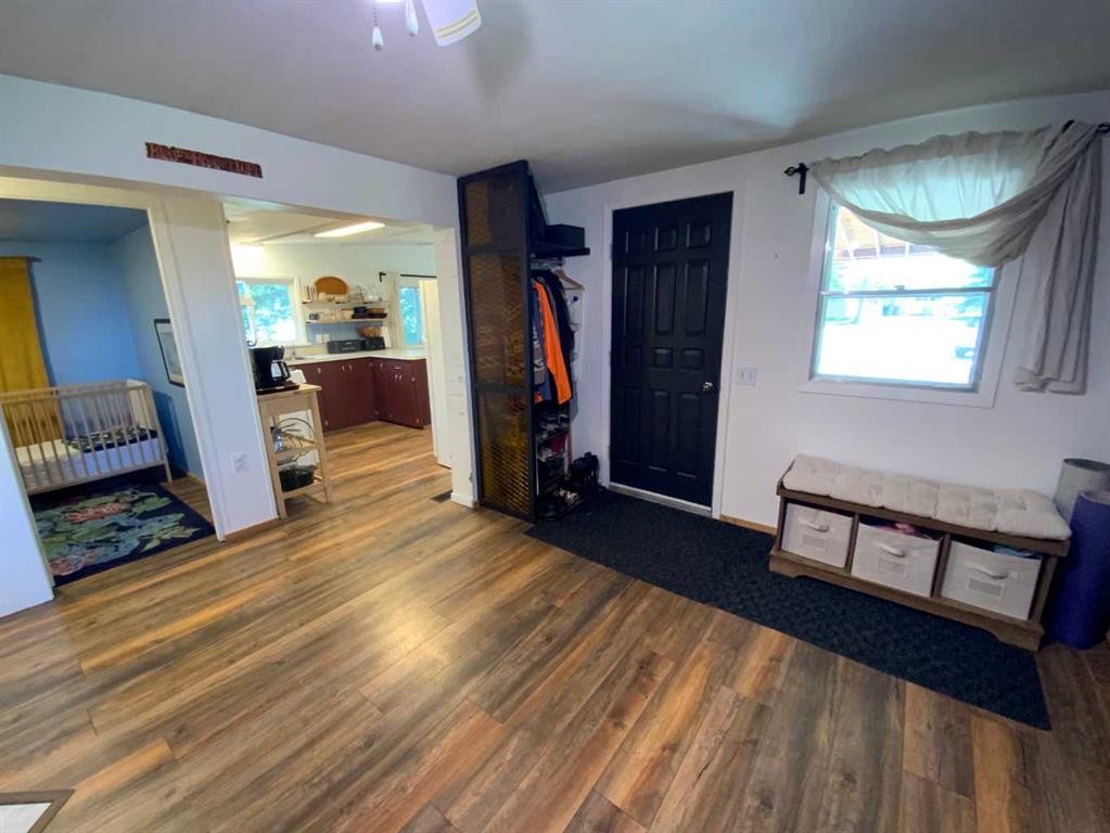 23 Mobile Drive Ne, Three Hills, AB