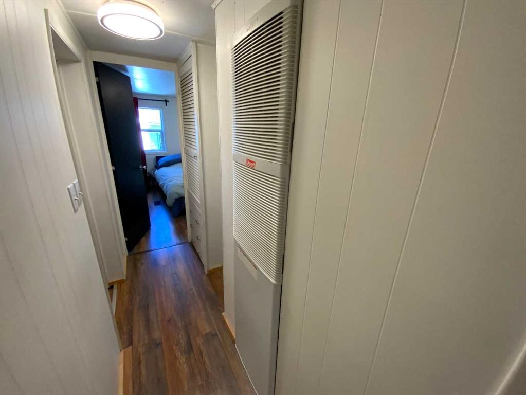 23 Mobile Drive Ne, Three Hills, AB