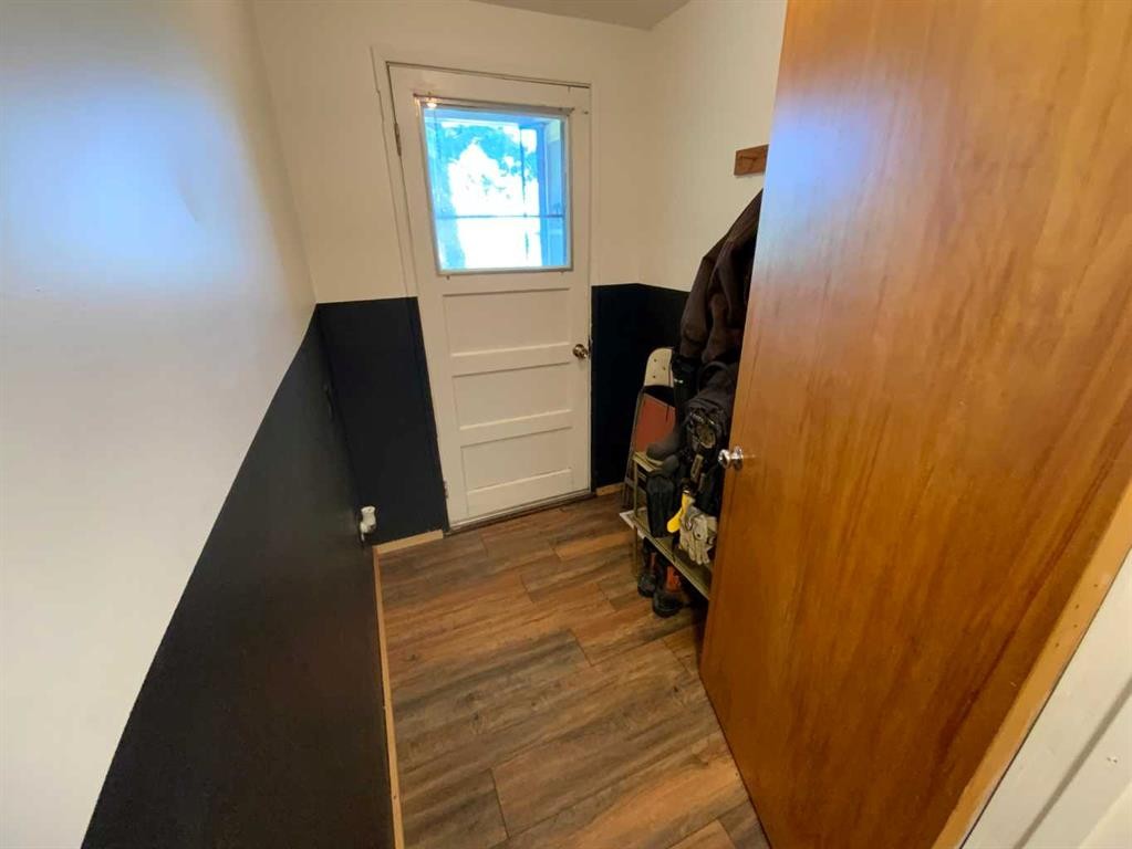 23 Mobile Drive Ne, Three Hills, AB