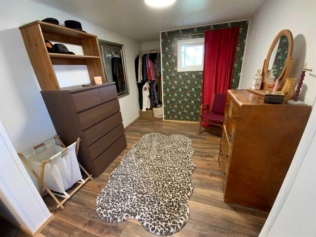 23 Mobile Drive Ne, Three Hills, AB