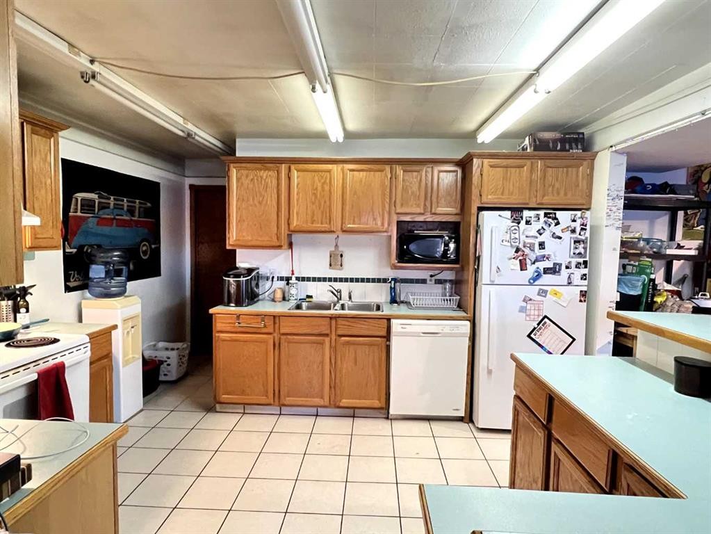 5044 50 Street, Sylvan Lake, AB