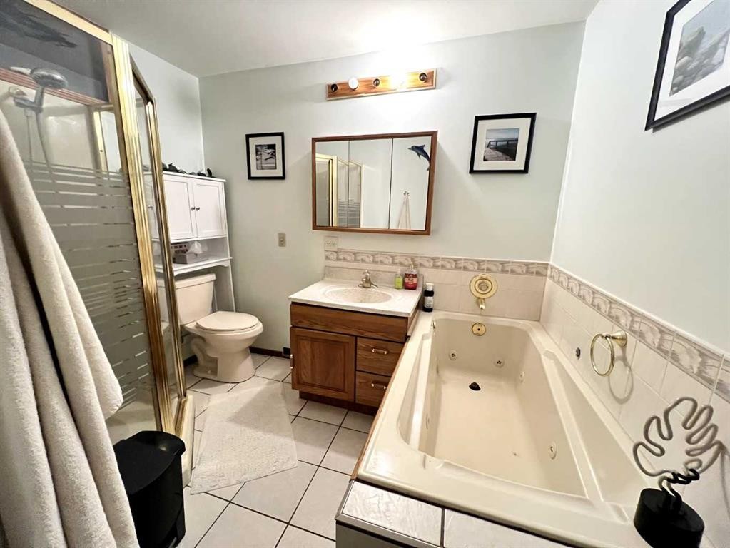 5044 50 Street, Sylvan Lake, AB