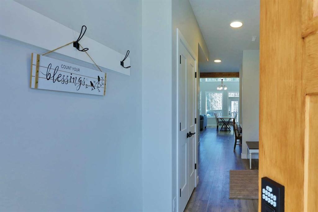 351 Elizabeth Avenue, Nordegg, AB - Indoor Photo Showing Other Room