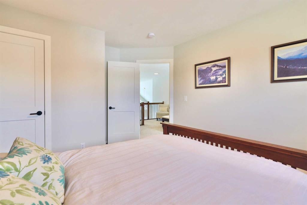 351 Elizabeth Avenue, Nordegg, AB - Indoor Photo Showing Other Room