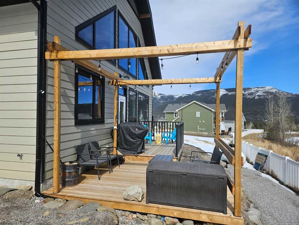 351 Elizabeth Avenue, Nordegg, AB - Outdoor With Exterior