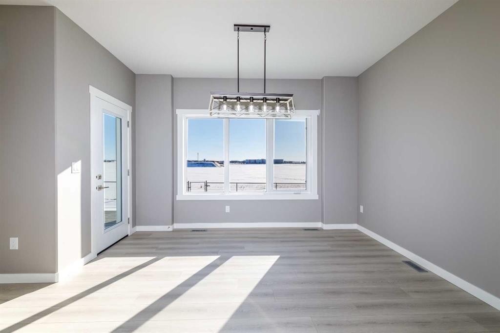 55 Everson Close, Red Deer, AB - Indoor Photo Showing Other Room