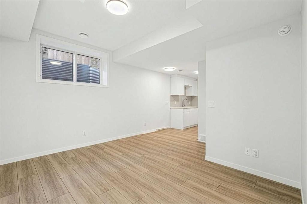 572 Belmont Heath Sw, Calgary, AB - Indoor Photo Showing Other Room