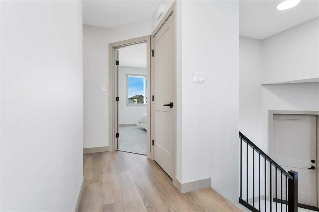 120 Hampton Crescent, Sylvan Lake, AB - Indoor Photo Showing Other Room