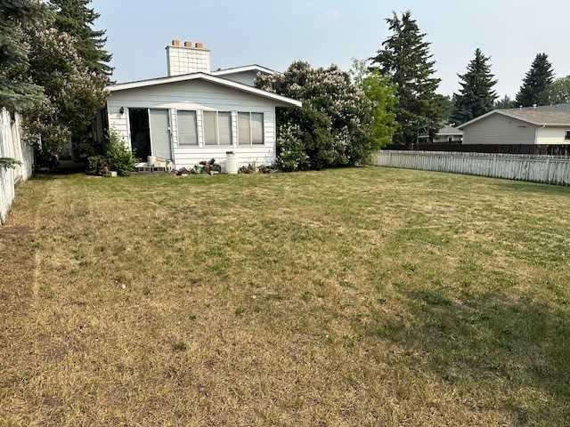 150 Piper Drive, Red Deer, AB - Outdoor