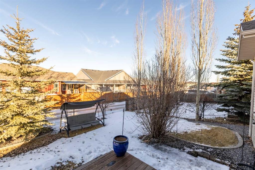 6371 Cedar Way, Innisfail, AB - Outdoor