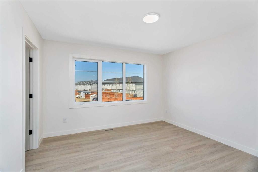 153 Athens Road, Blackfalds, AB - Indoor Photo Showing Other Room