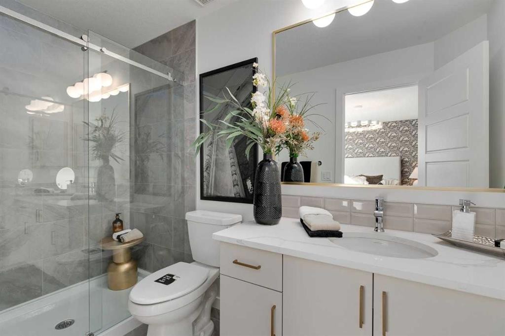 240 Layton Link Se, Airdrie, AB - Indoor Photo Showing Bathroom