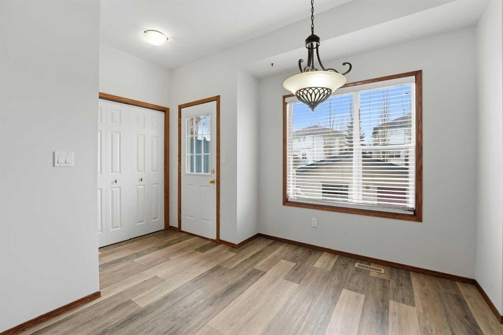 287 Cornett Drive, Red Deer, AB - Indoor Photo Showing Other Room