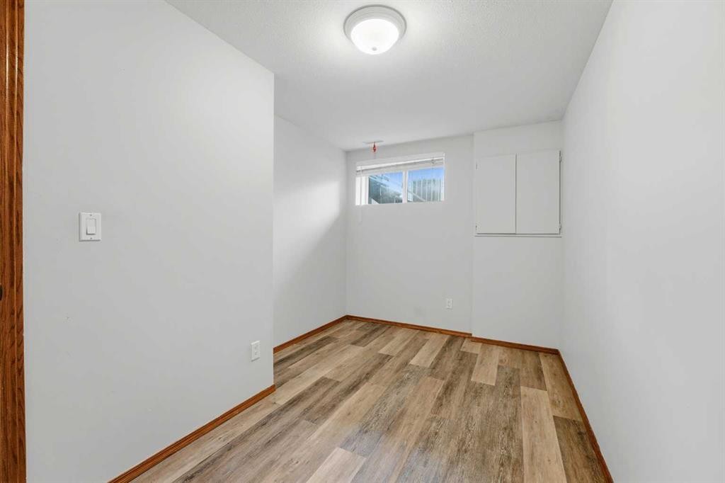 287 Cornett Drive, Red Deer, AB - Indoor Photo Showing Other Room