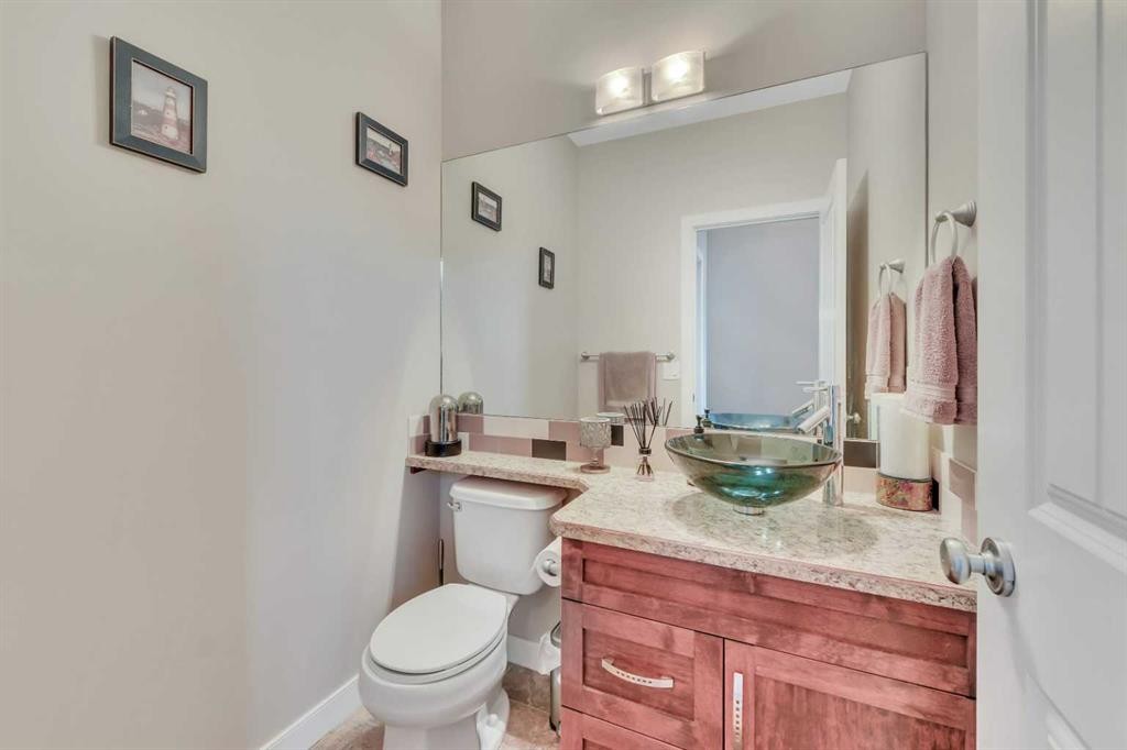 232 Wiley Crescent, Red Deer, AB - Indoor Photo Showing Bathroom