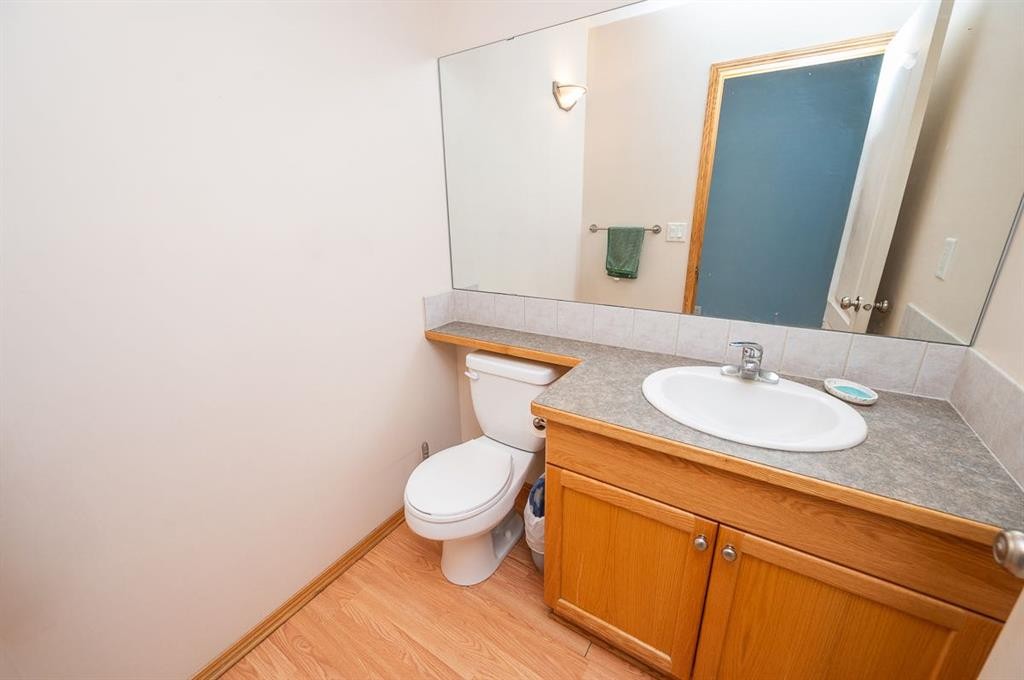 6209 Orr Drive, Red Deer, AB - Indoor Photo Showing Bathroom
